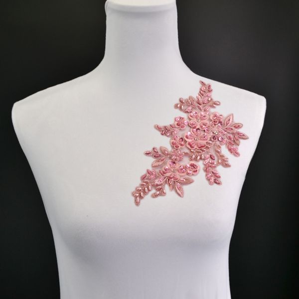 Applicazione sul vestito - Bouquet rosa antico